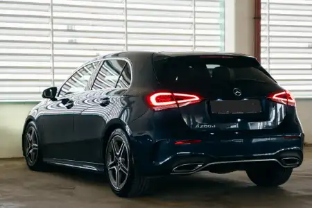 Mercedes A (C-Segment)